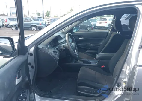 2009 Honda Accord Lxp z USA, uszkodzony, nr VIN JHMCP26479C009531